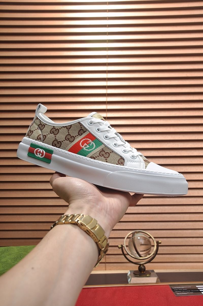 Gucci Low Shoes